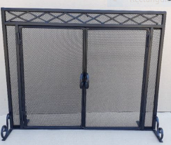 Free standing fire screen