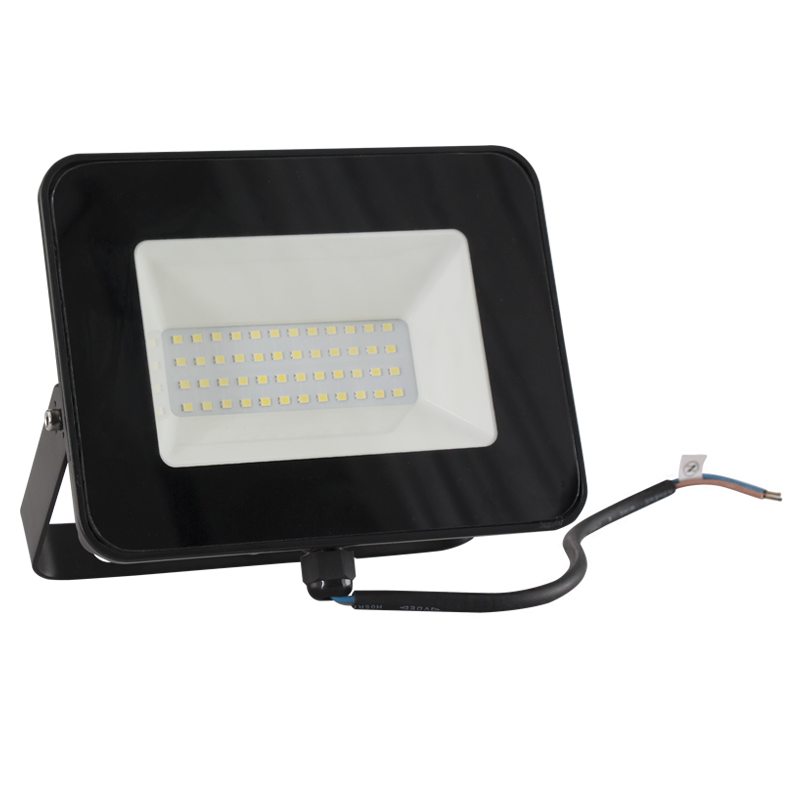 30 WATT PVC FLOOD IP65 6000K 2700 LUMEN