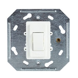 Crabtree Classic 60A Double Pole Isolator Yoke White 100x100mm
